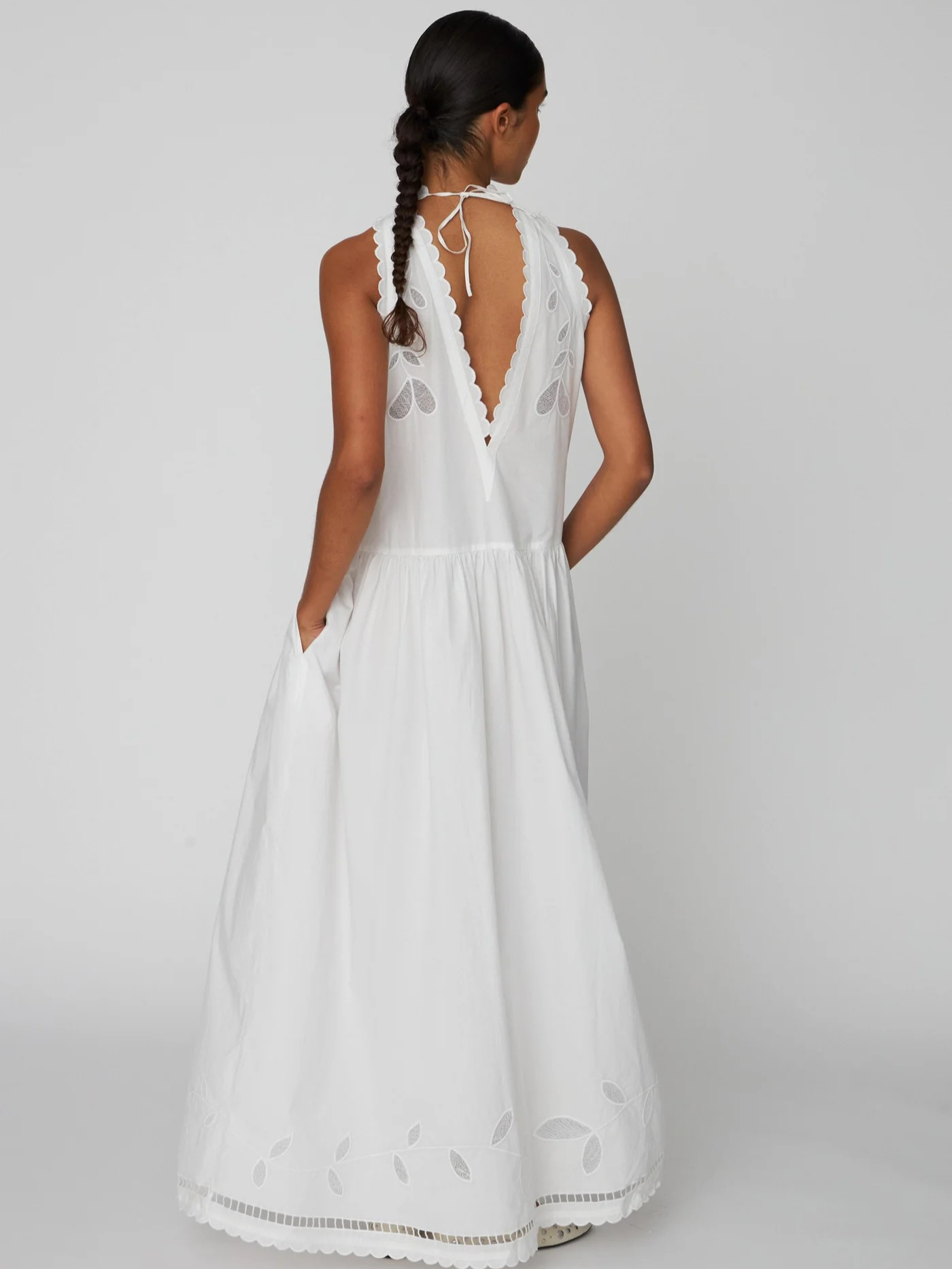 golden goose embroidered sleeveless maxi dress Julia Jordan Maxi Dress