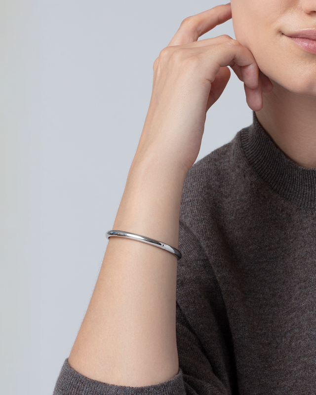 Remi Bangle - M