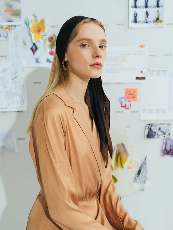 "Satin" Silk Neck Scarf - Black