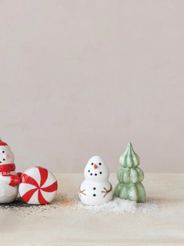 Stoneware Snowman Salt & Pepper Shakers Set
