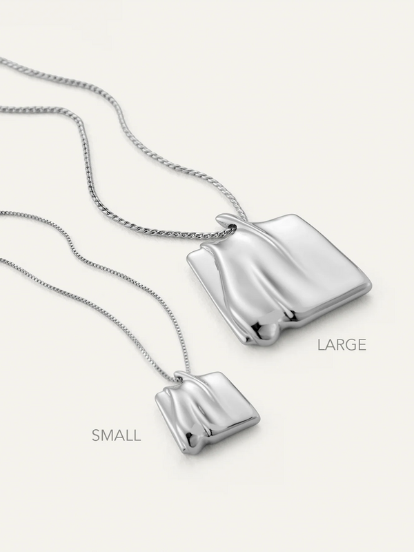 Small Sundra Pendant Necklace