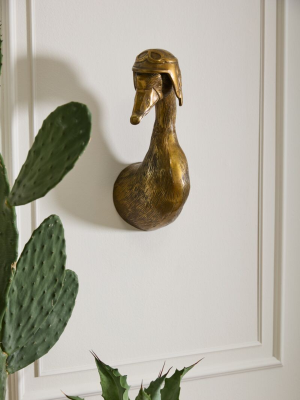 E+E Charlie Wall Mount 6.75"x 6.75"x 18"