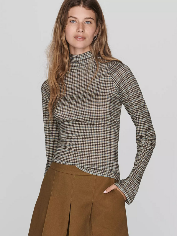 Shaw Paneled Long Sleeve Turtleneck Tee