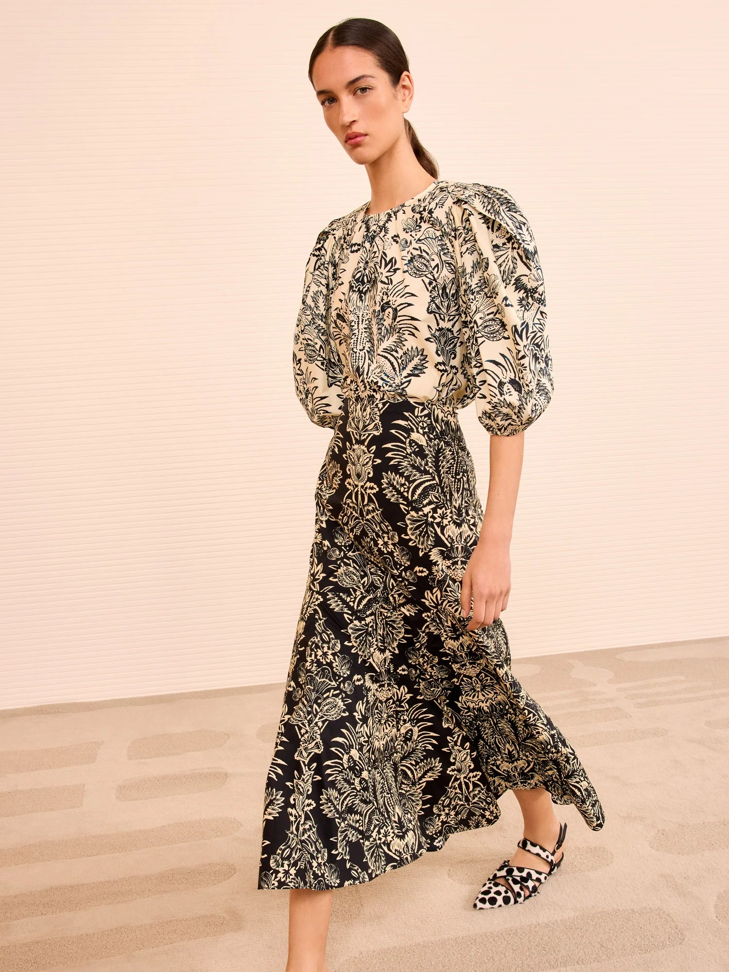 スカート emmtheshop tsuya volume skirt 新品・紙タグ付 emm the shop tsuya volume skirt - メルカリ